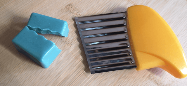 Wax Melt Cutter